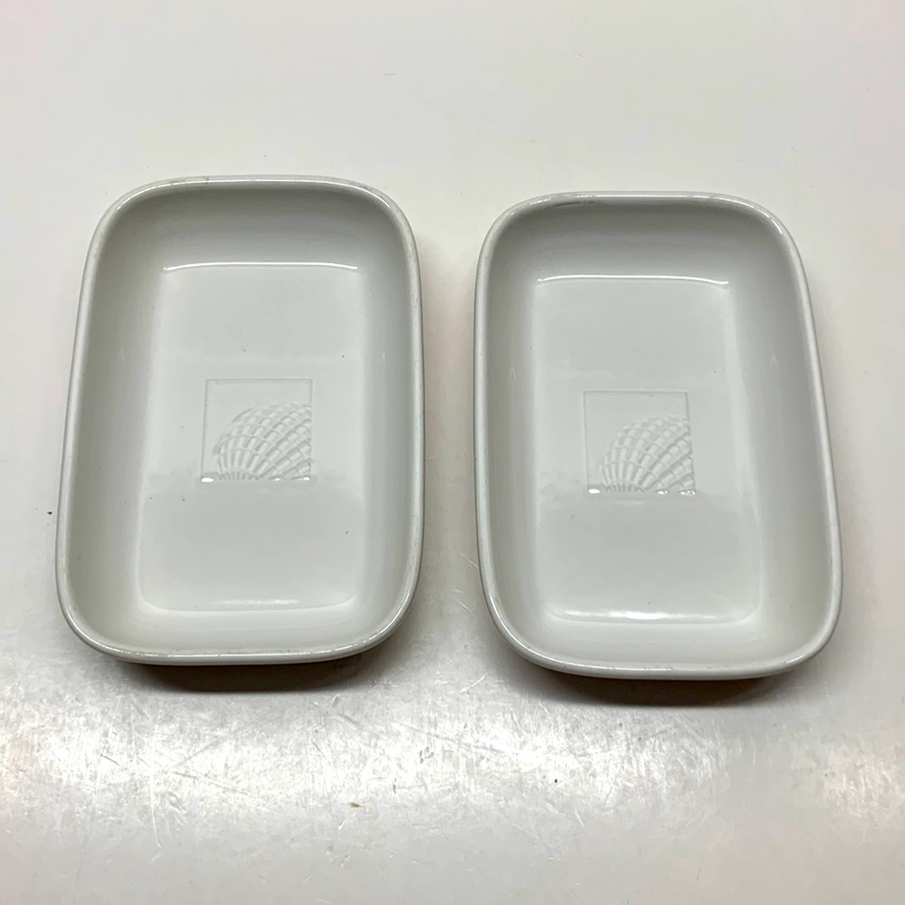 Set 2 continental Pfaltzgraff baking dishes stoneware